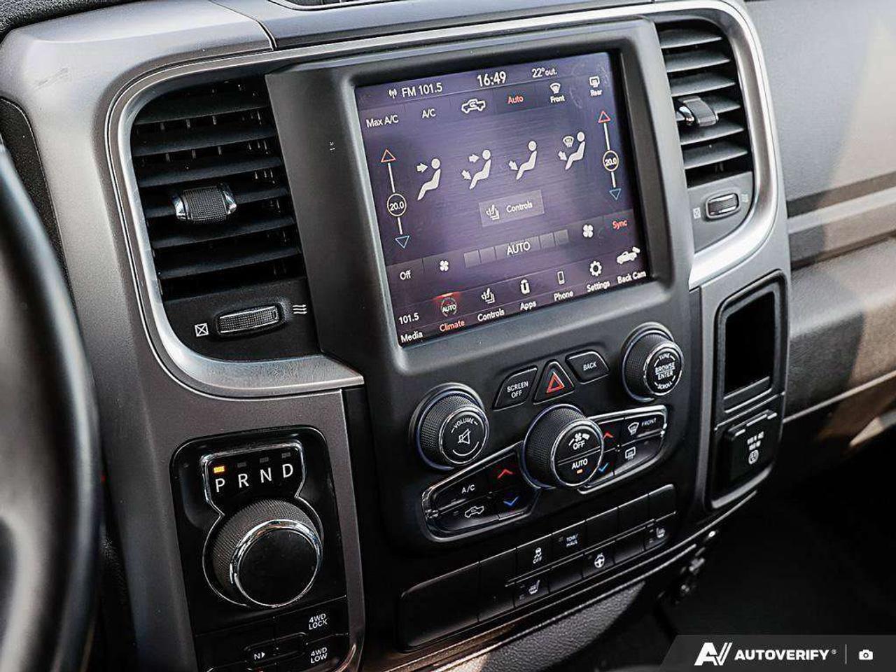 2021 RAM 1500 SLT, 5.7L HEMI V8, 4X4, ALLOYS, CLOTH, BENCH, CERTIFIED PREOWNED! Photo