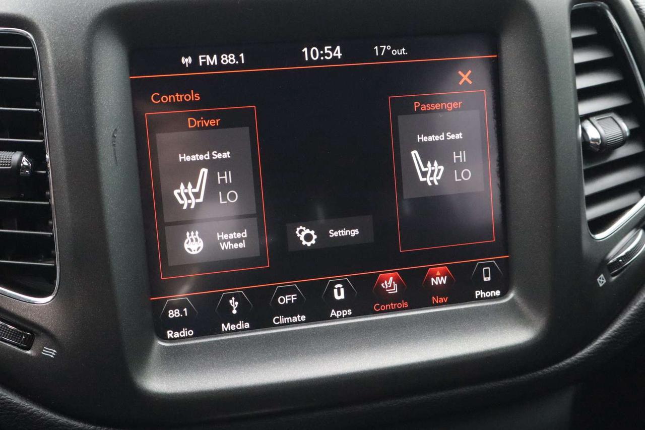 2019 Jeep Compass Trailhawk 4WD $60/Weekly Navigation Camera Photo