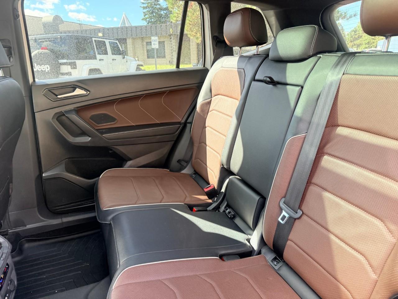 2022 Volkswagen Tiguan Highline R-LINE 4dr All-wheel Drive 4MOTION Photo