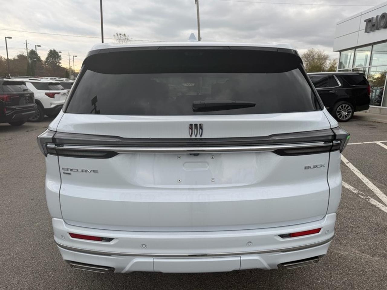 2027 Buick Enclave AWD 4dr Avenir Photo