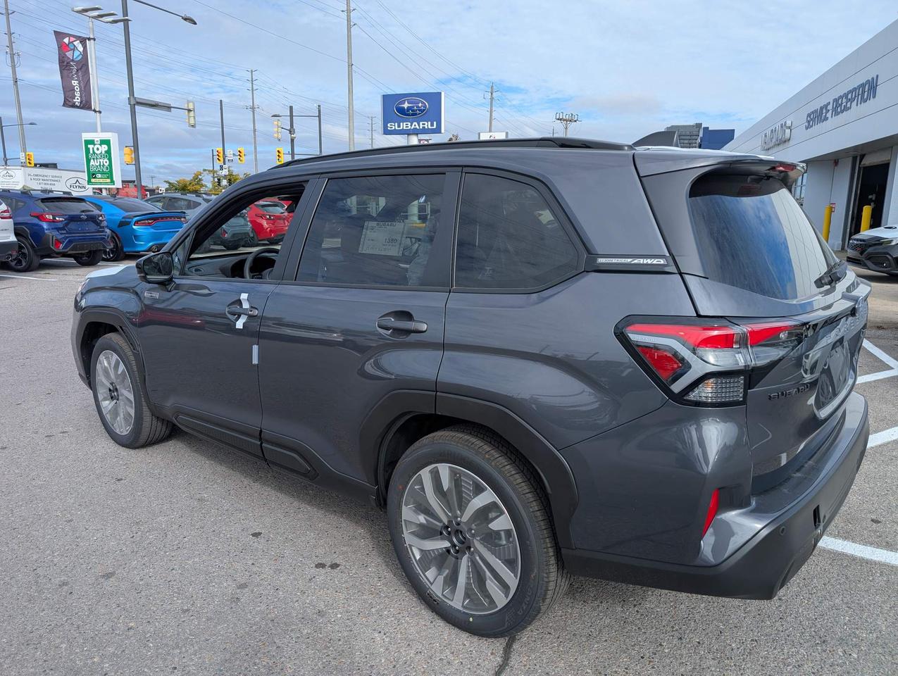 2026 Subaru Forester Premier 4dr All-Wheel Drive Hybrid Photo5