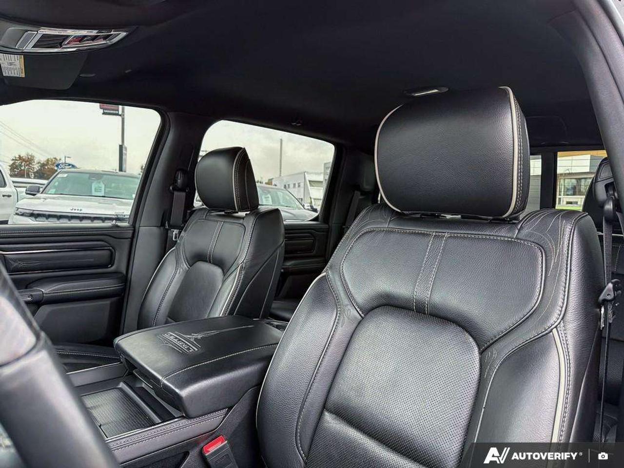 2022 RAM 1500 5.7L V8 HEMI   LEATHER   HEATED SEATS Photo