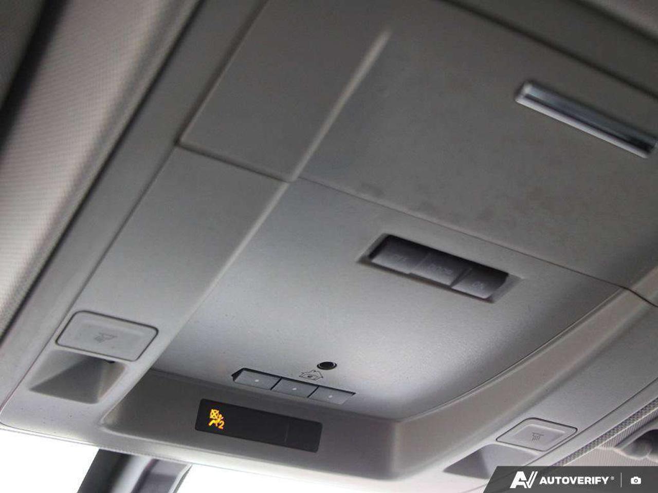 2017 GMC Sierra 1500 WT, 5.3L V8, 4X4, KODIAK EDITION, CLOTH, 1-OWNER, AS-TRADED! Photo