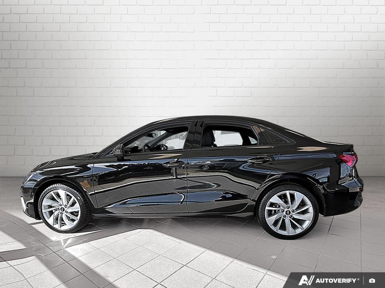 2023 Audi A3 Sedan Komfort 40 TFSI Photo