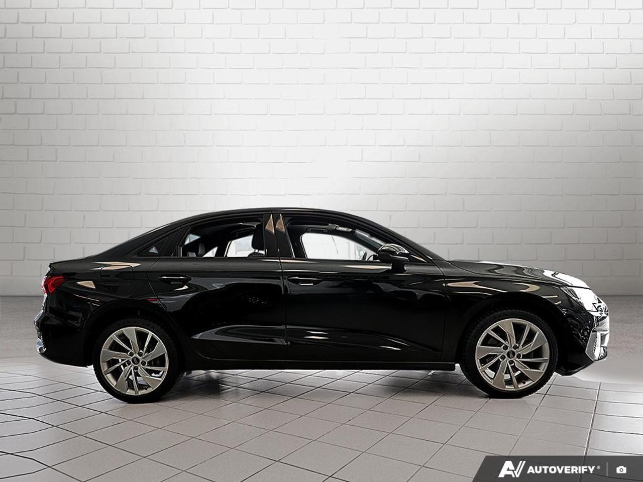 2023 Audi A3 Sedan Komfort 40 TFSI Photo