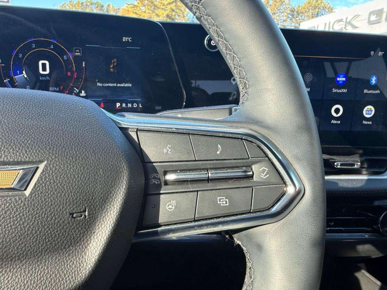 2025 Chevrolet Equinox BRAY ORIGINAL. ALL WEATHER MATS. HEATED POWER MIRRORS. HEATED FRONT SEATS. REMOTE START. Photo