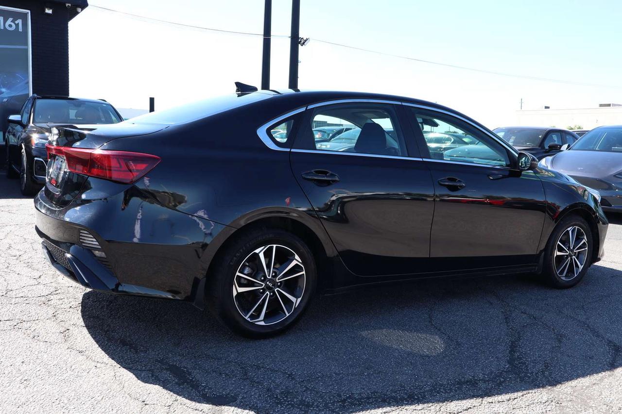 2024 Kia Forte EX   74$ WEEKLY   DONT PAY EXTRA FOR CASH Photo