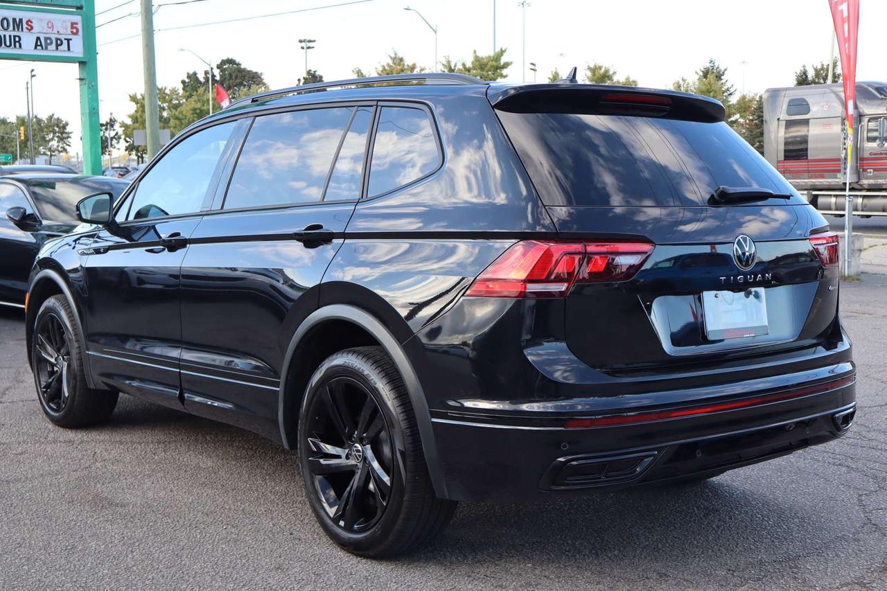2024 Volkswagen Tiguan Comfortline R-Line Black 4MOTION   No Accident   Clean Carfax Photo