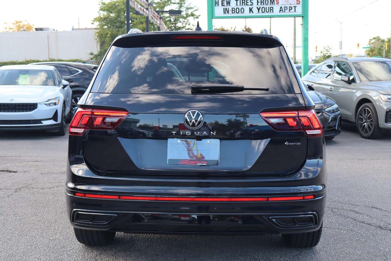 2024 Volkswagen Tiguan Comfortline R-Line Black 4MOTION   No Accident   Clean Carfax Photo