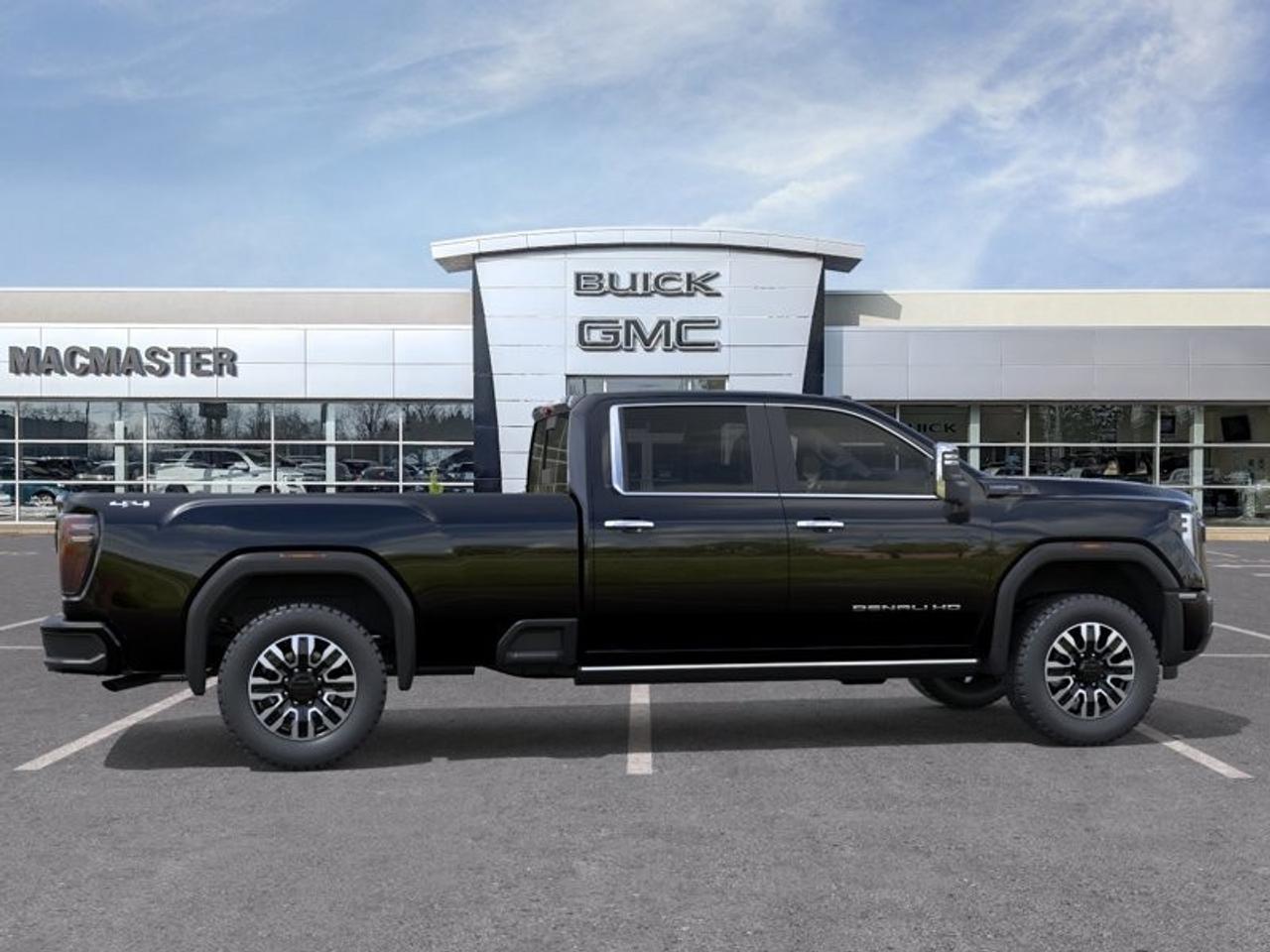 2026 GMC Sierra 3500HD 4WD Crew Cab Long Box Denali Ultimate Photo
