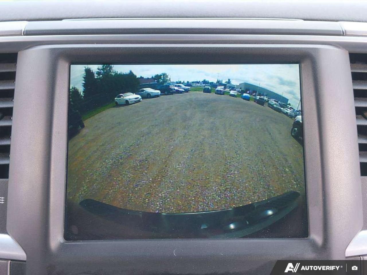 2021 RAM 1500 WARLOCK, 5.7L HEMI V8, 4X4, ALLOYS, NAV, 1-OWNER, CERTIFIED PREOWNED! Photo