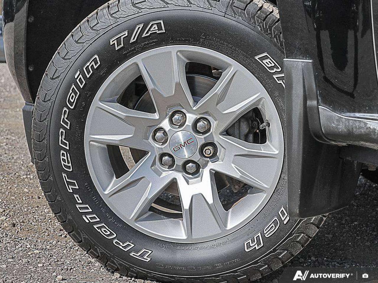 2018 GMC Canyon 2.8L DURAMAX, 4X4, ALLOYS, CLOTH, BOSE, CERTIFIED AS-TRADED! Photo