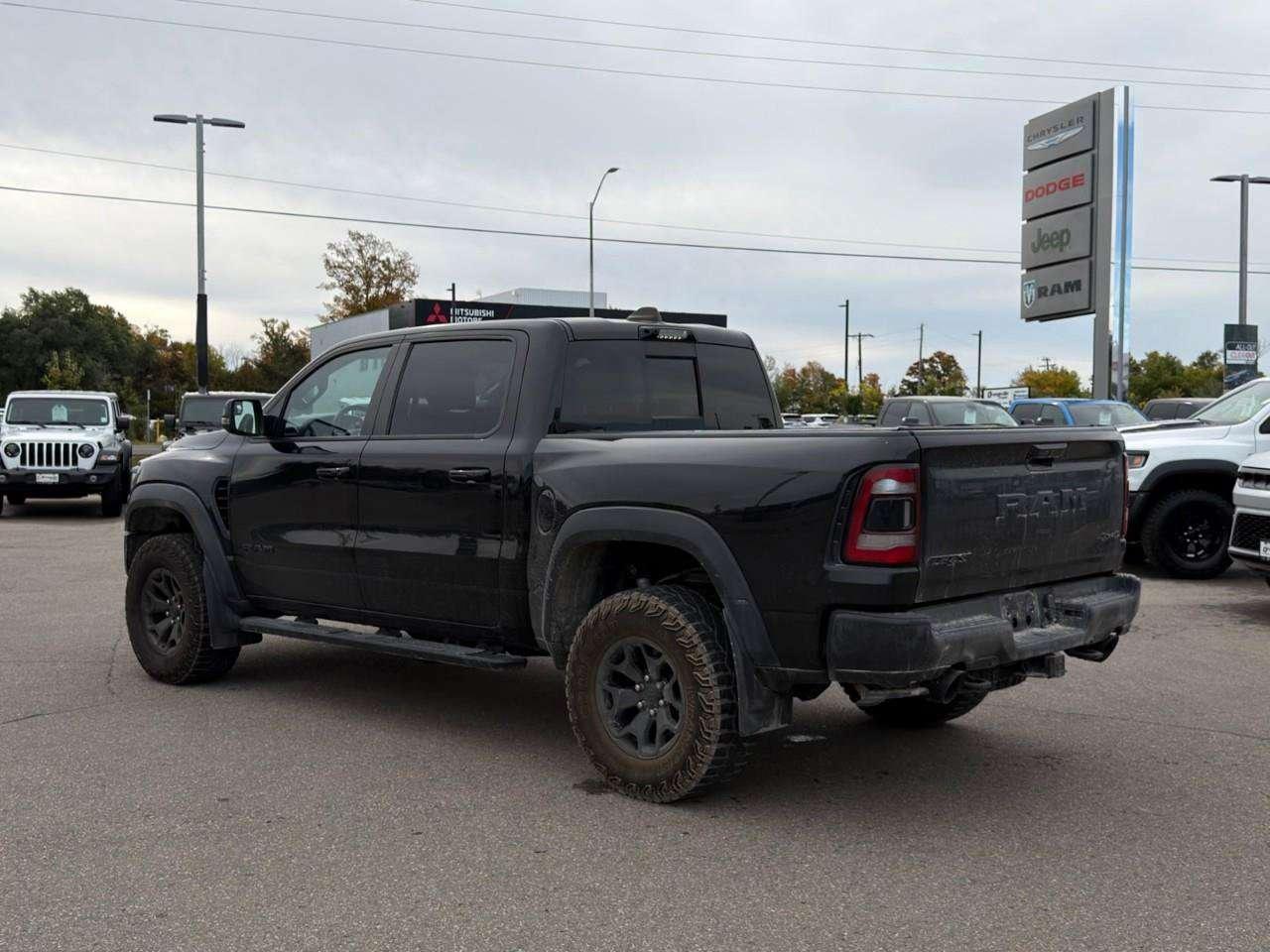 2023 RAM 1500 ACCIDENT FREE   SUNROOF   LEATHER Photo
