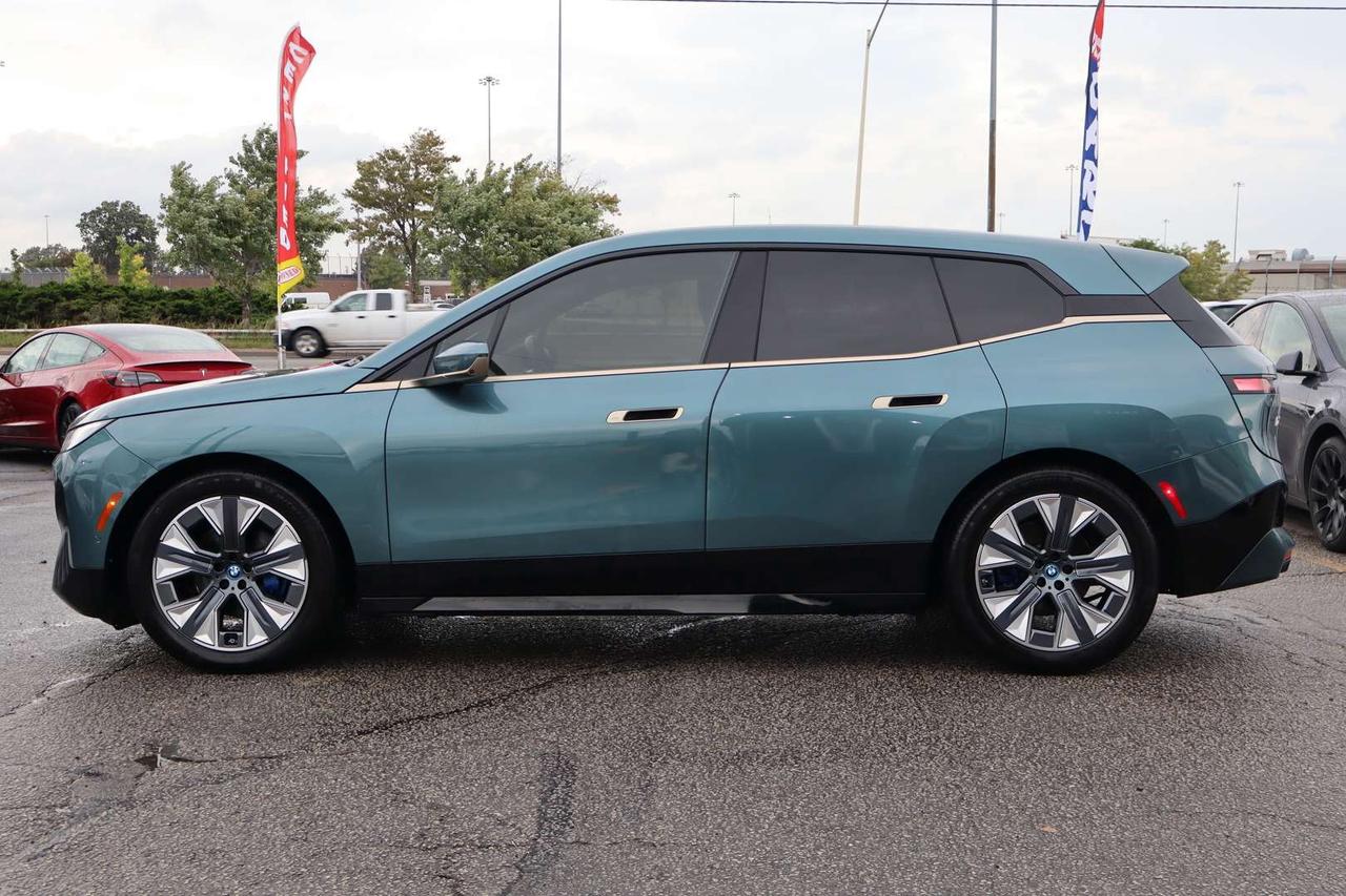 2022 BMW iX xDrive50   Premium   Blue Interior   Accident Free Photo