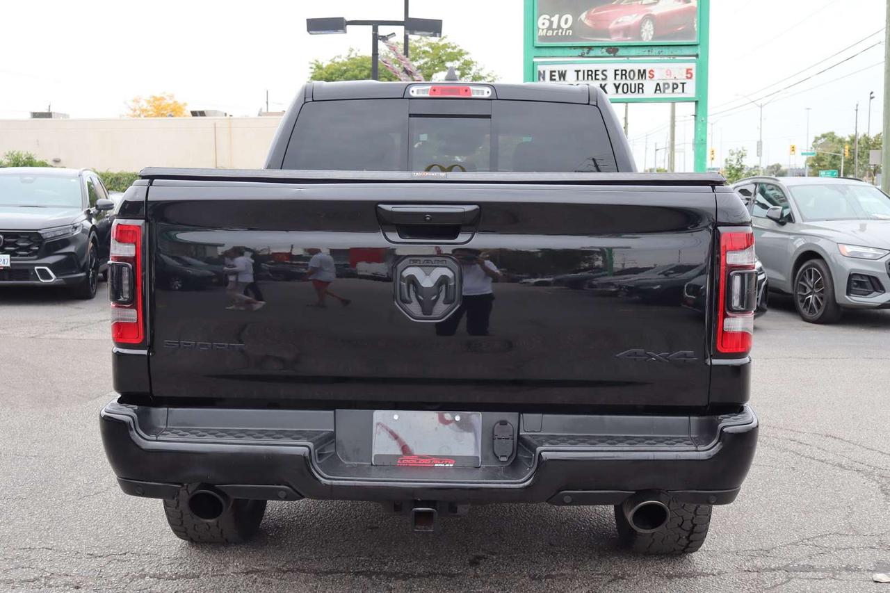 2022 RAM 1500 Sport GT Crew Cab 4WD Hemi 5.7L Photo