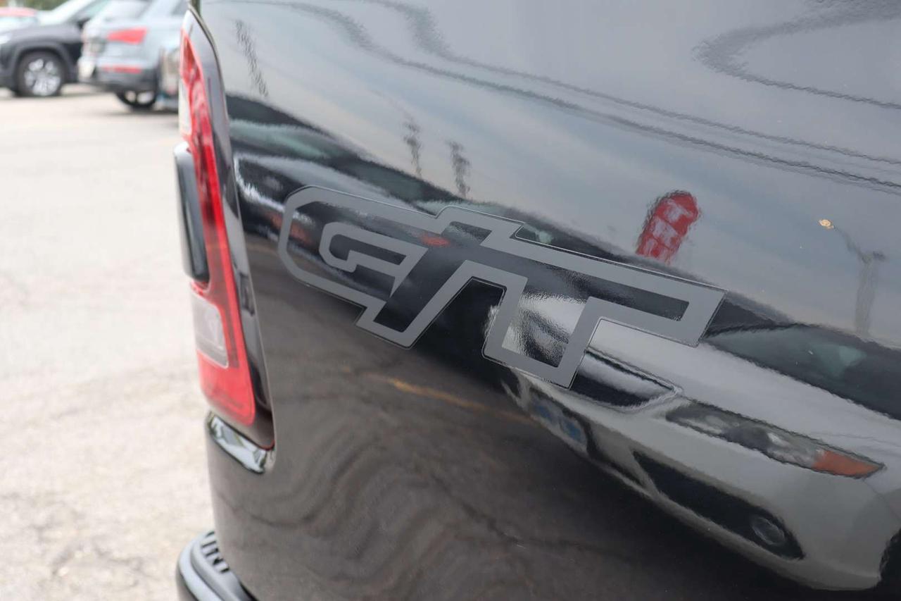 2022 RAM 1500 Sport GT Crew Cab 4WD Hemi 5.7L Photo