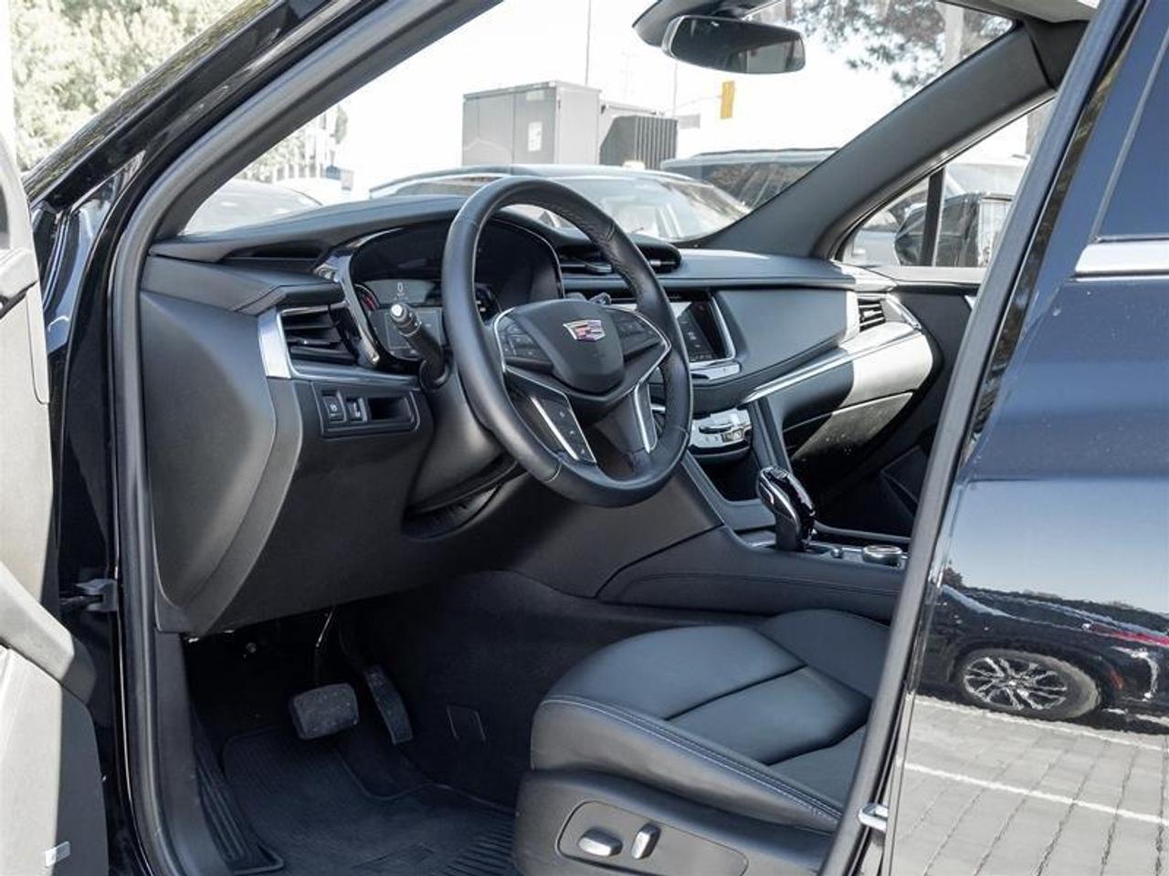 2024 Cadillac XT5 Luxury 4dr All-Wheel Drive Photo