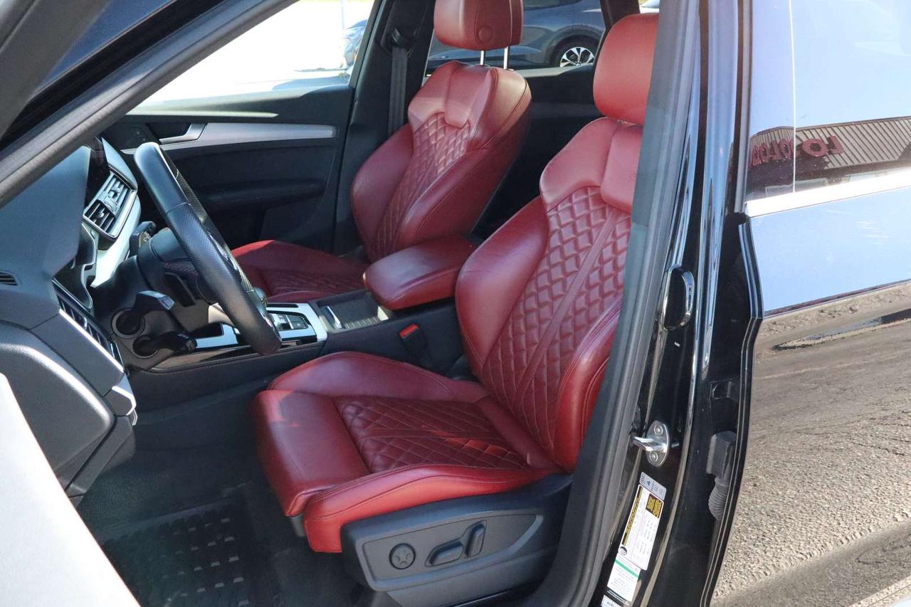 2023 Audi SQ5 3.0T TECHNIK Quattro   DYNAMIC PKG   AIR SUSPENSION   RED INTERIOR Photo