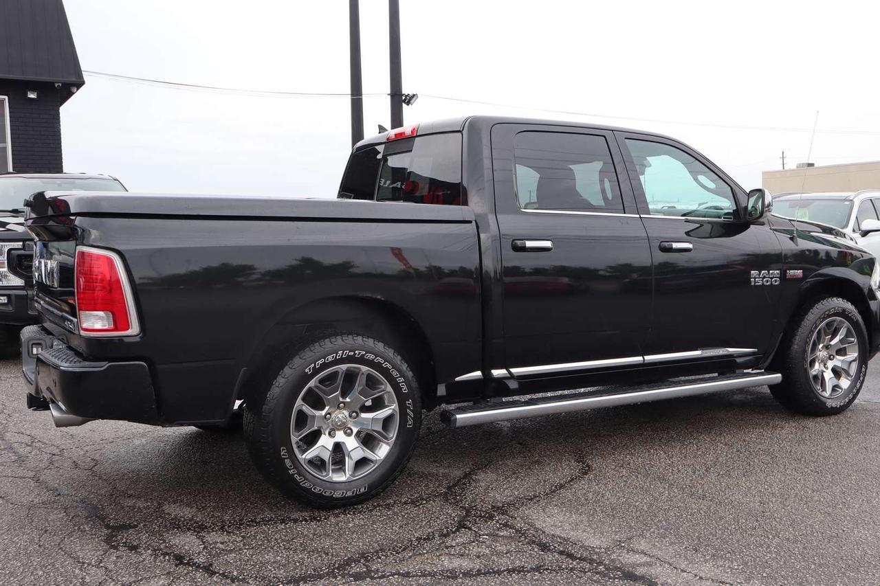 2018 RAM 1500 Limited Crew Cab 4WD   No Accidents   Certified   Local Ontario Vehicle Photo