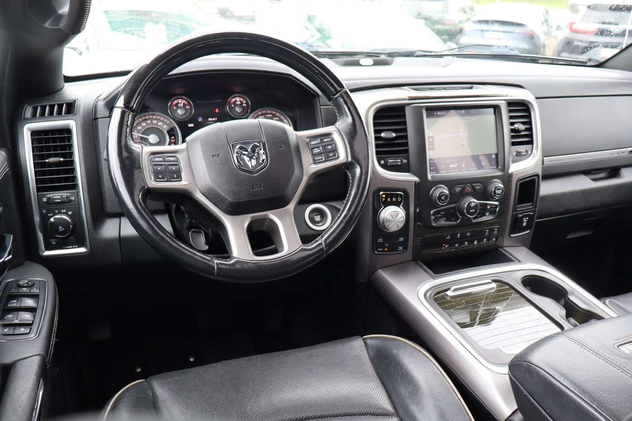 2018 RAM 1500 Limited Crew Cab 4WD   No Accidents   Certified   Local Ontario Vehicle Photo