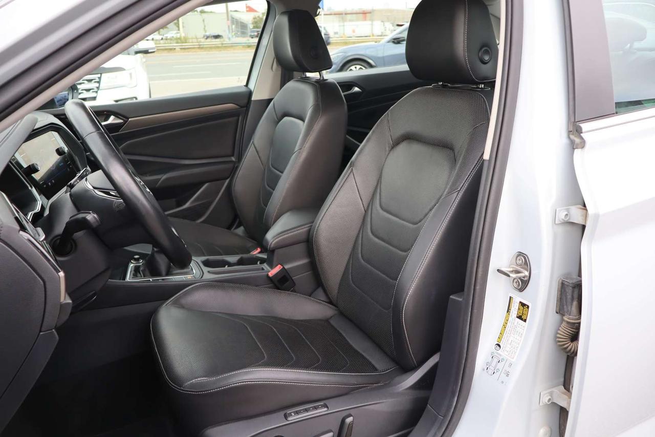 2019 Volkswagen Jetta EXECLINE   RARE MANUAL   Clean Carfax Photo