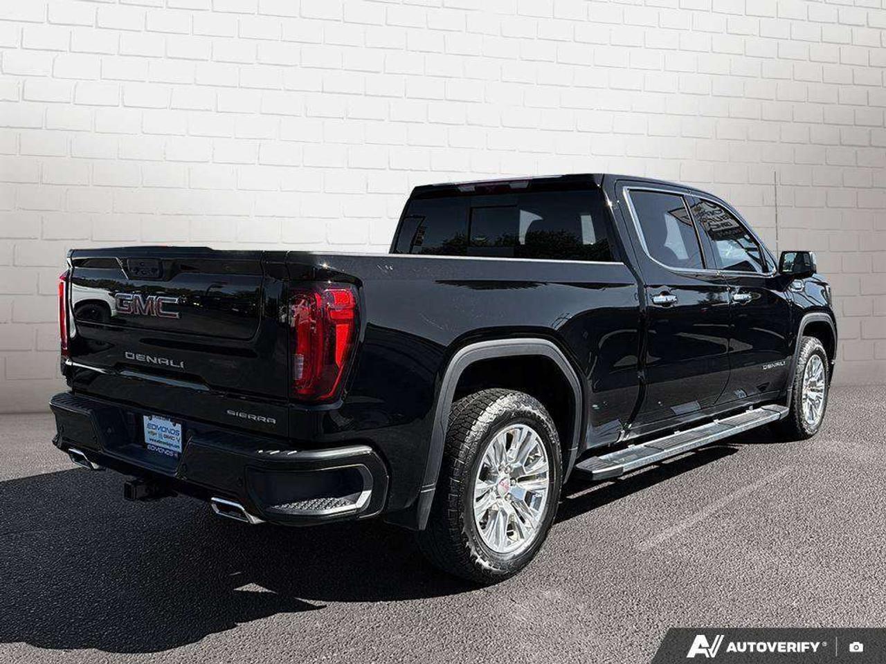 2024 GMC Sierra 1500 Remote Start   Heated Seats   Sun Roof   Trailer Brake Controller Photo