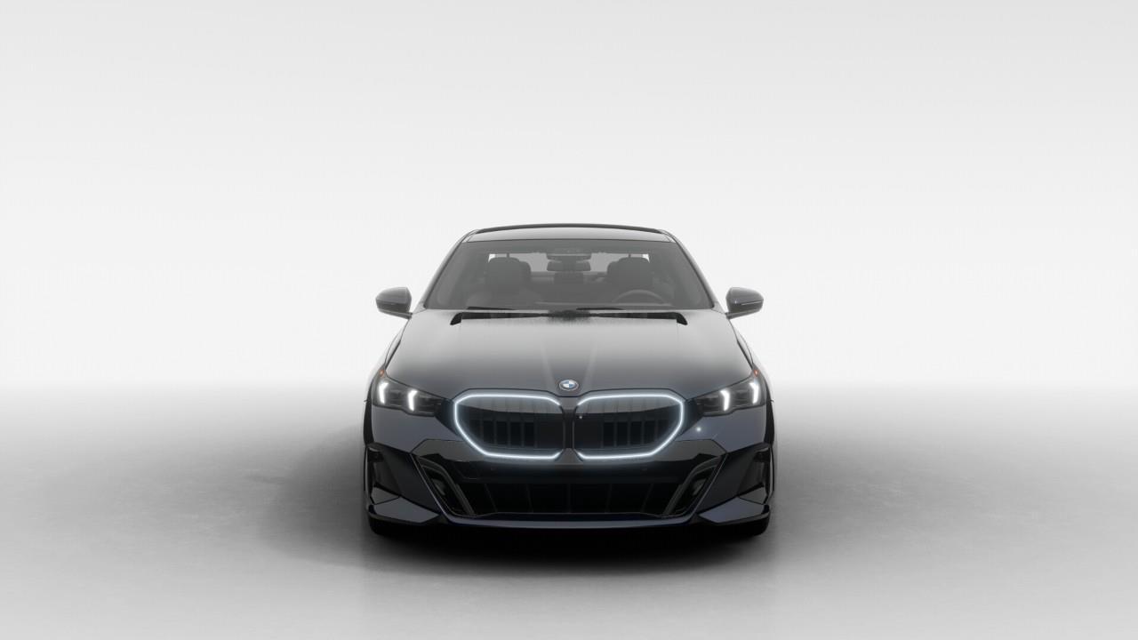 2027 BMW 550e xDrive 4dr All-Wheel Drive Sedan Photo2