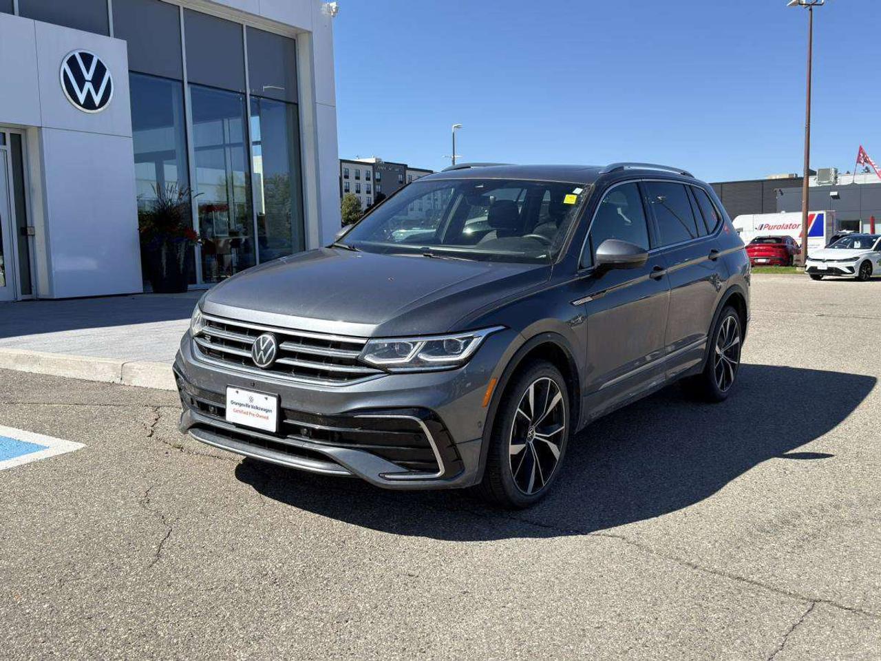 2024 Volkswagen Tiguan HIGHLINE R-LINE 4MOTION Photo