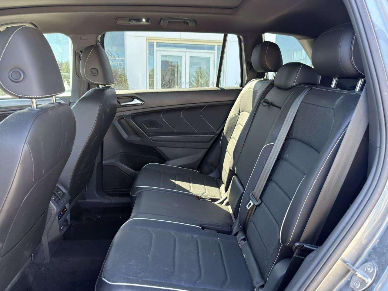 2024 Volkswagen Tiguan HIGHLINE R-LINE 4MOTION Photo