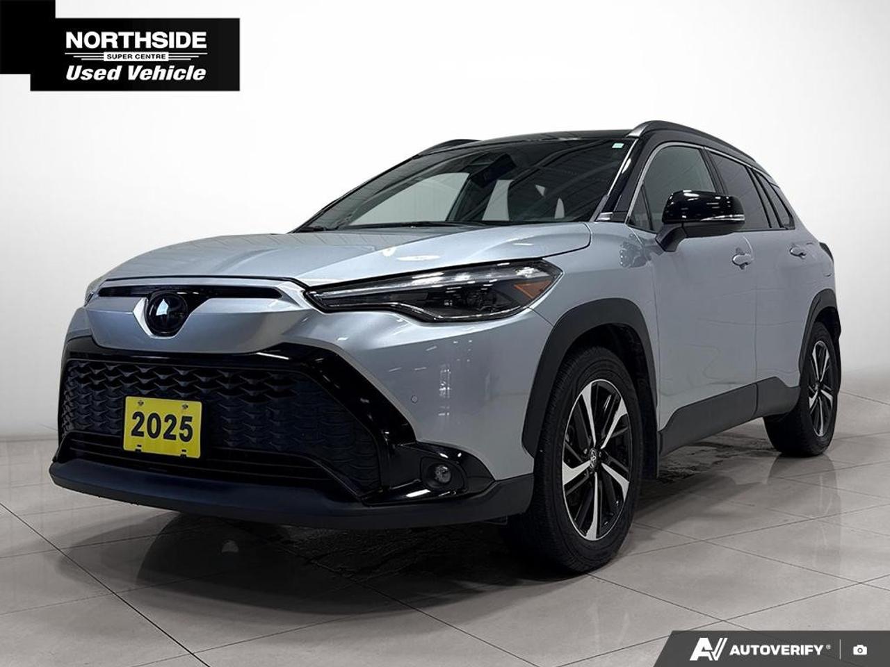 2025 Toyota Corolla Cross Hybrid XSE AWD Photo0