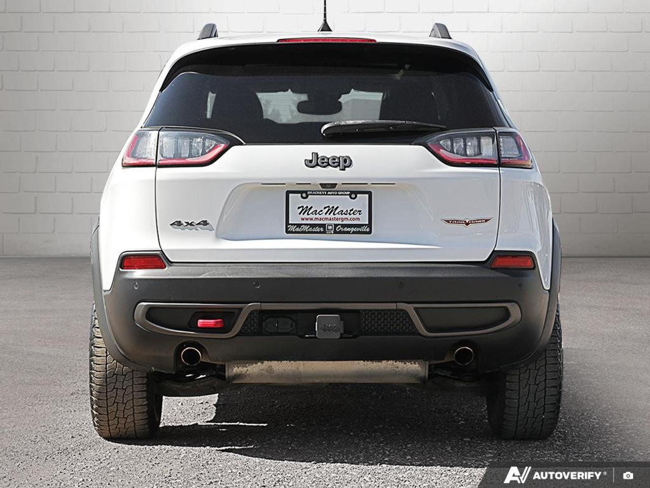 2019 Jeep Cherokee TRAILHAWK ELITE 4X4 Photo