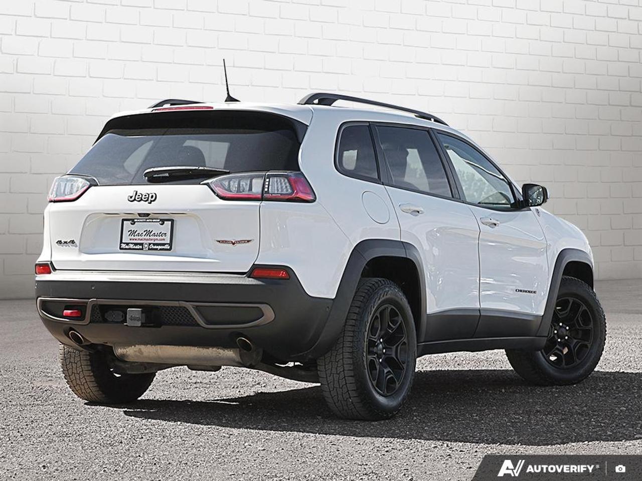 2019 Jeep Cherokee TRAILHAWK ELITE 4X4 Photo
