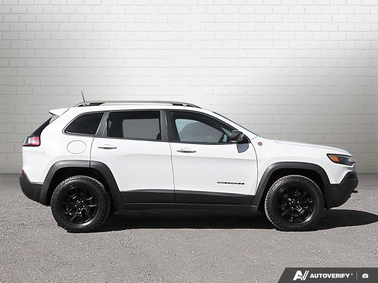 2019 Jeep Cherokee TRAILHAWK ELITE 4X4 Photo