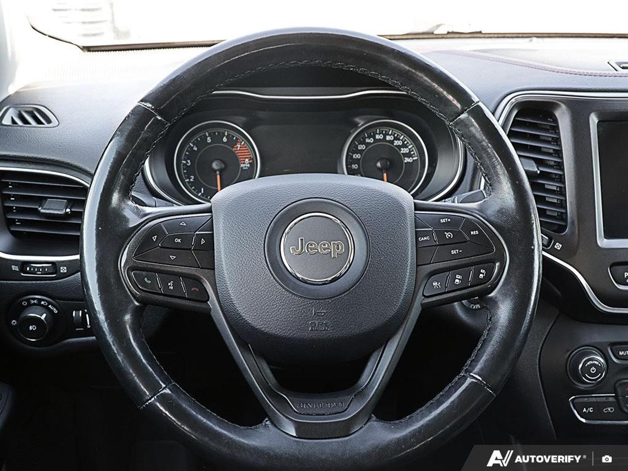 2019 Jeep Cherokee TRAILHAWK ELITE 4X4 Photo