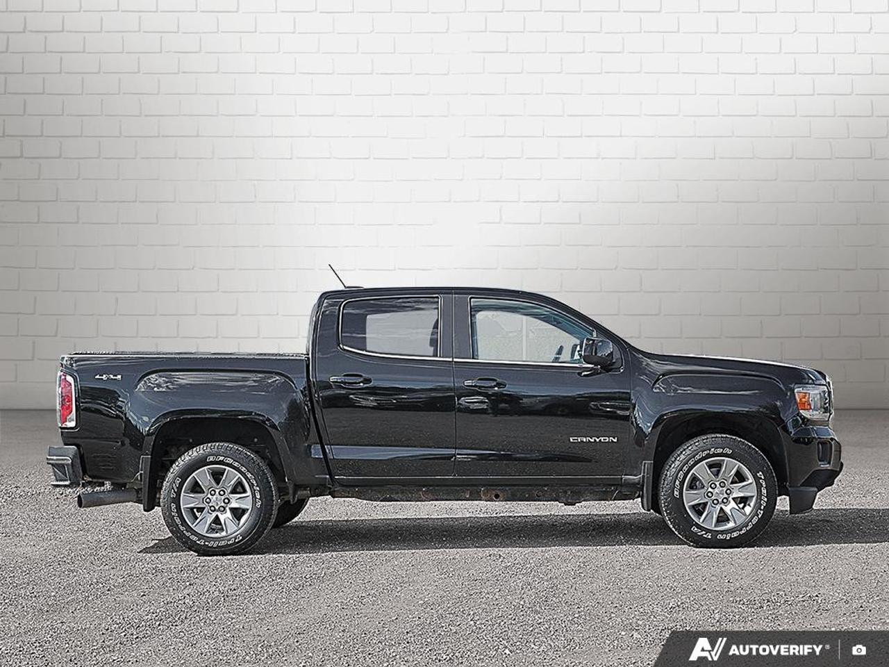 2018 GMC Canyon Crew Cab Short Box 4-Wheel Drive SLE Photo