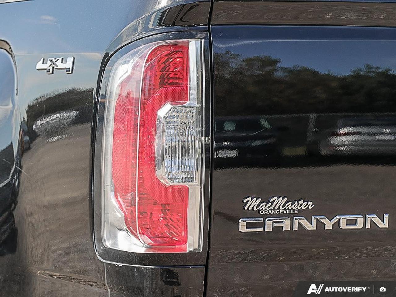 2018 GMC Canyon Crew Cab Short Box 4-Wheel Drive SLE Photo