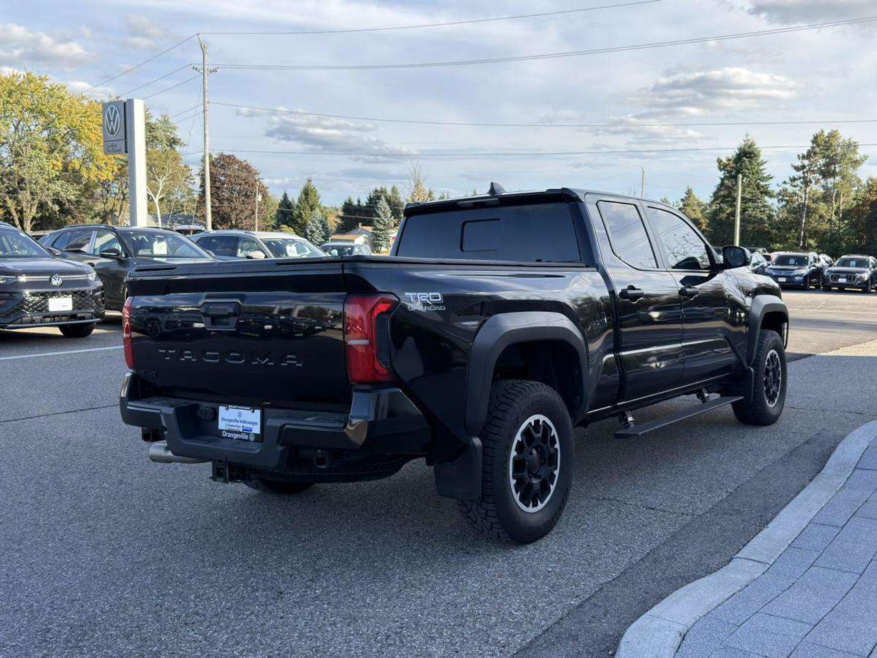 2024 Toyota Tacoma ONE OWNER, TRD OFF-ROAD, DIGITAL CLUSTER Photo