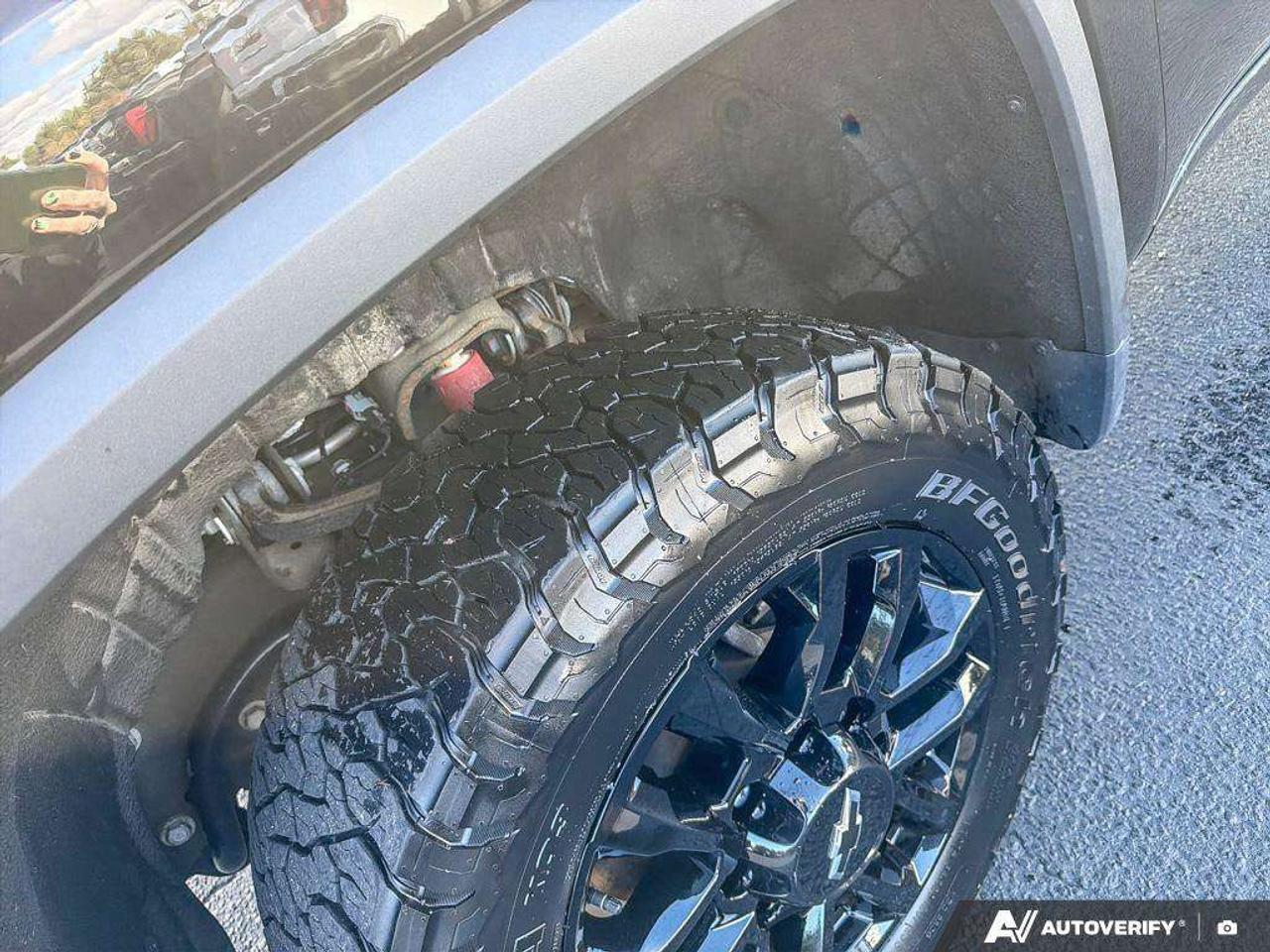 2025 Chevrolet Silverado 2500 One Owner   Trailer Brake Controller   Remote Start  Heated Seats Photo