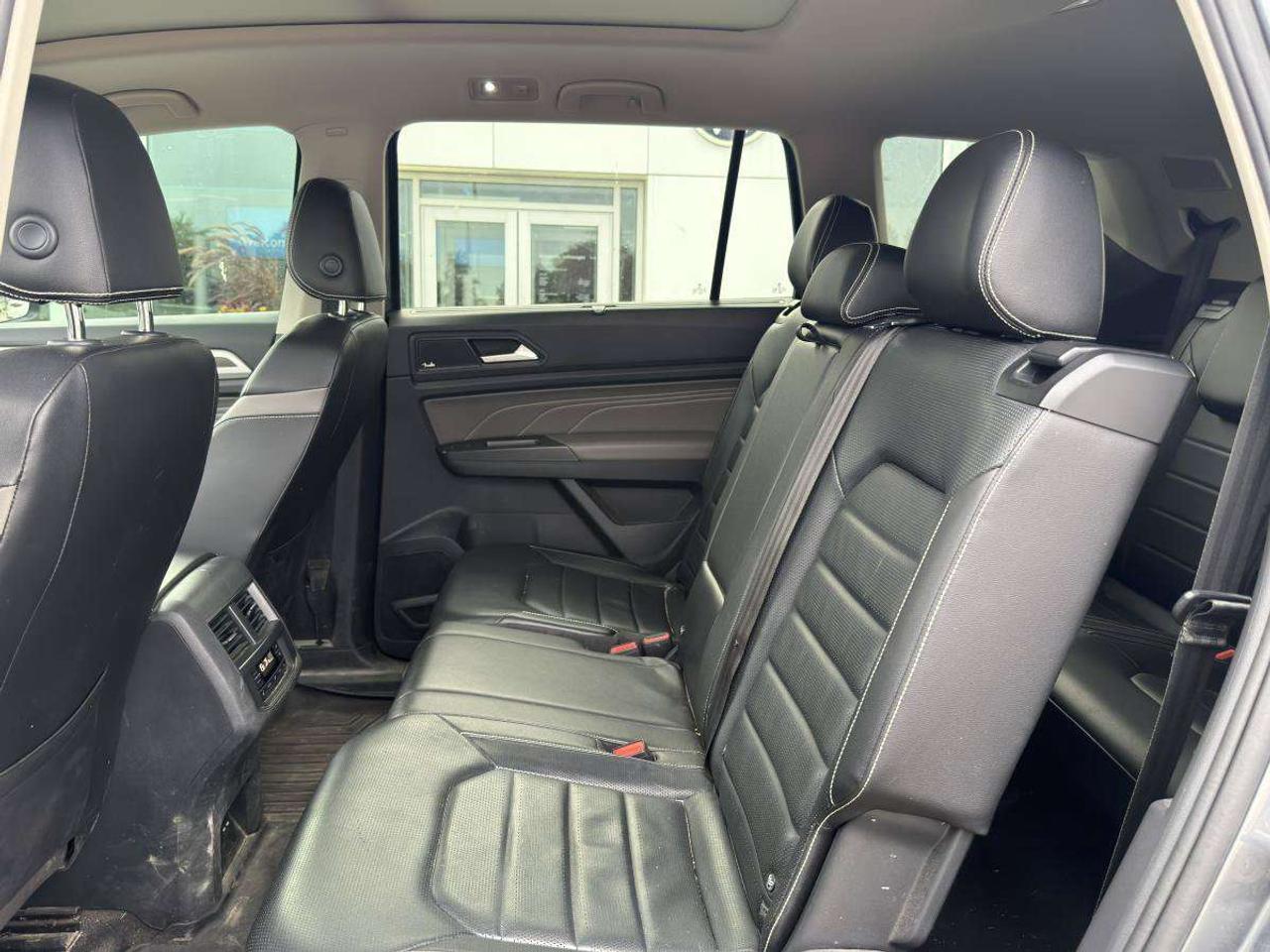 2022 Volkswagen Atlas Highline 3.6 FSI 4MOTION Photo