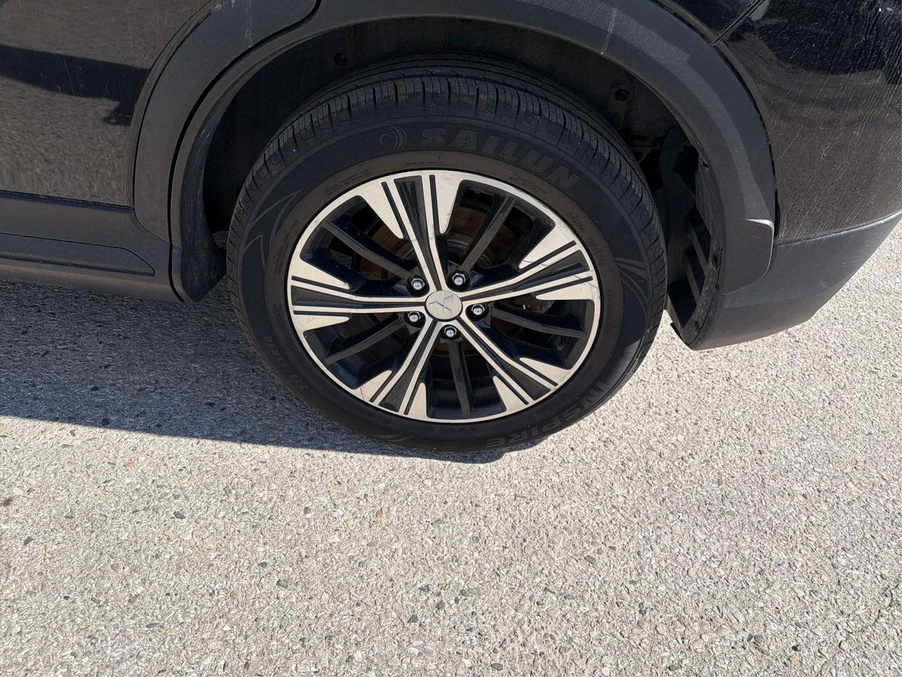 2020 Mitsubishi Eclipse Cross Limited Edition Photo