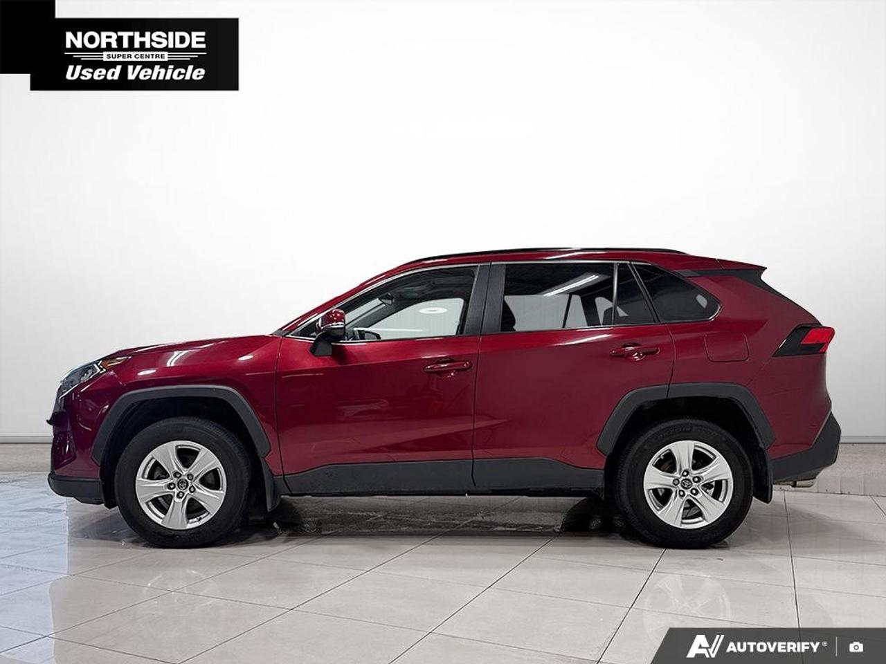 2021 Toyota RAV4 XLE AWD Photo