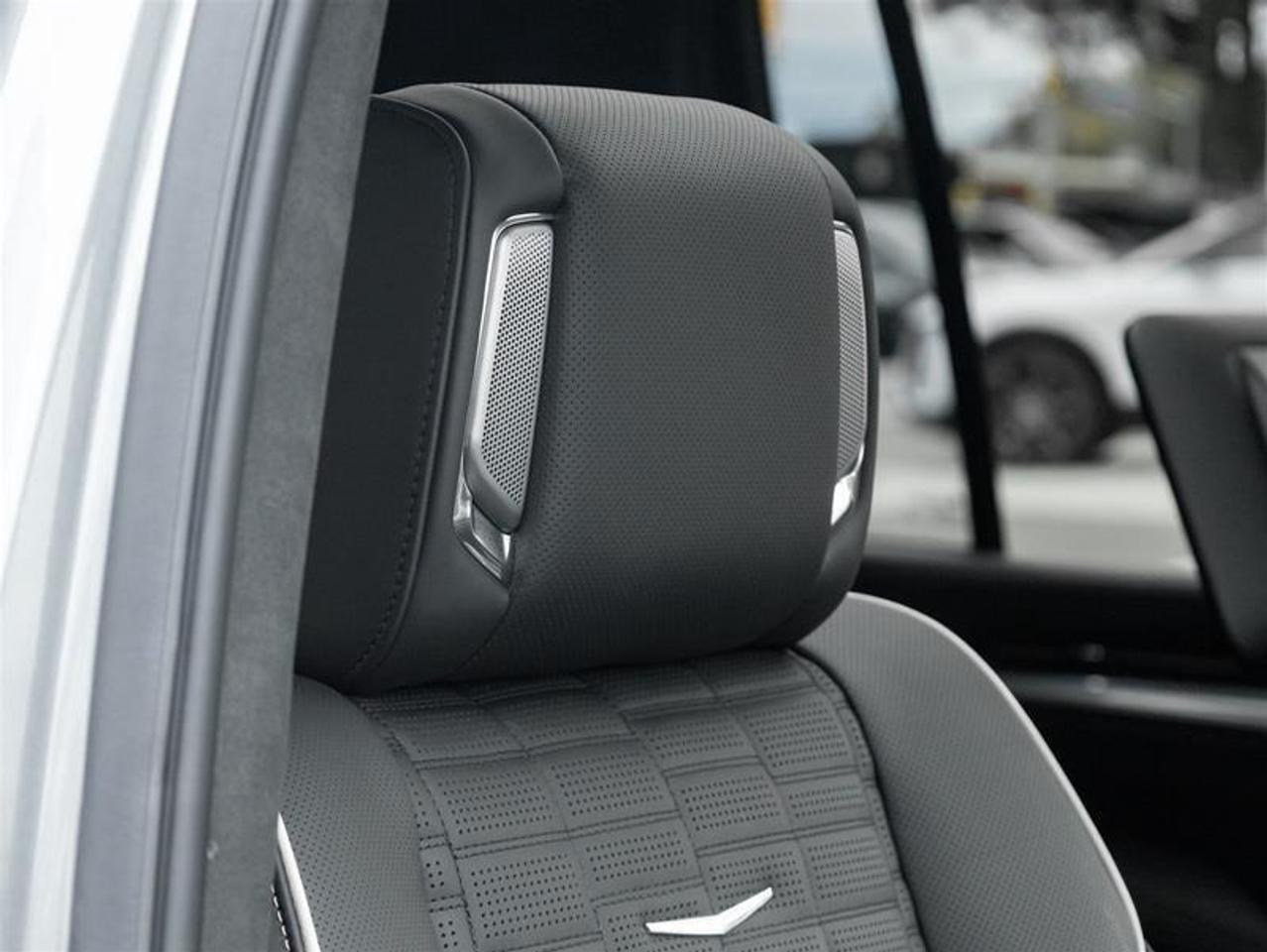 2027 Cadillac Escalade ESV V-Series 4dr 4x4 Photo