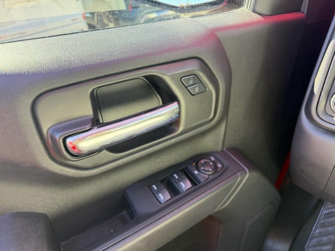 2024 Chevrolet Silverado 1500 Crew Cab Short Box 4-Wheel Drive Custom Trail Boss Photo