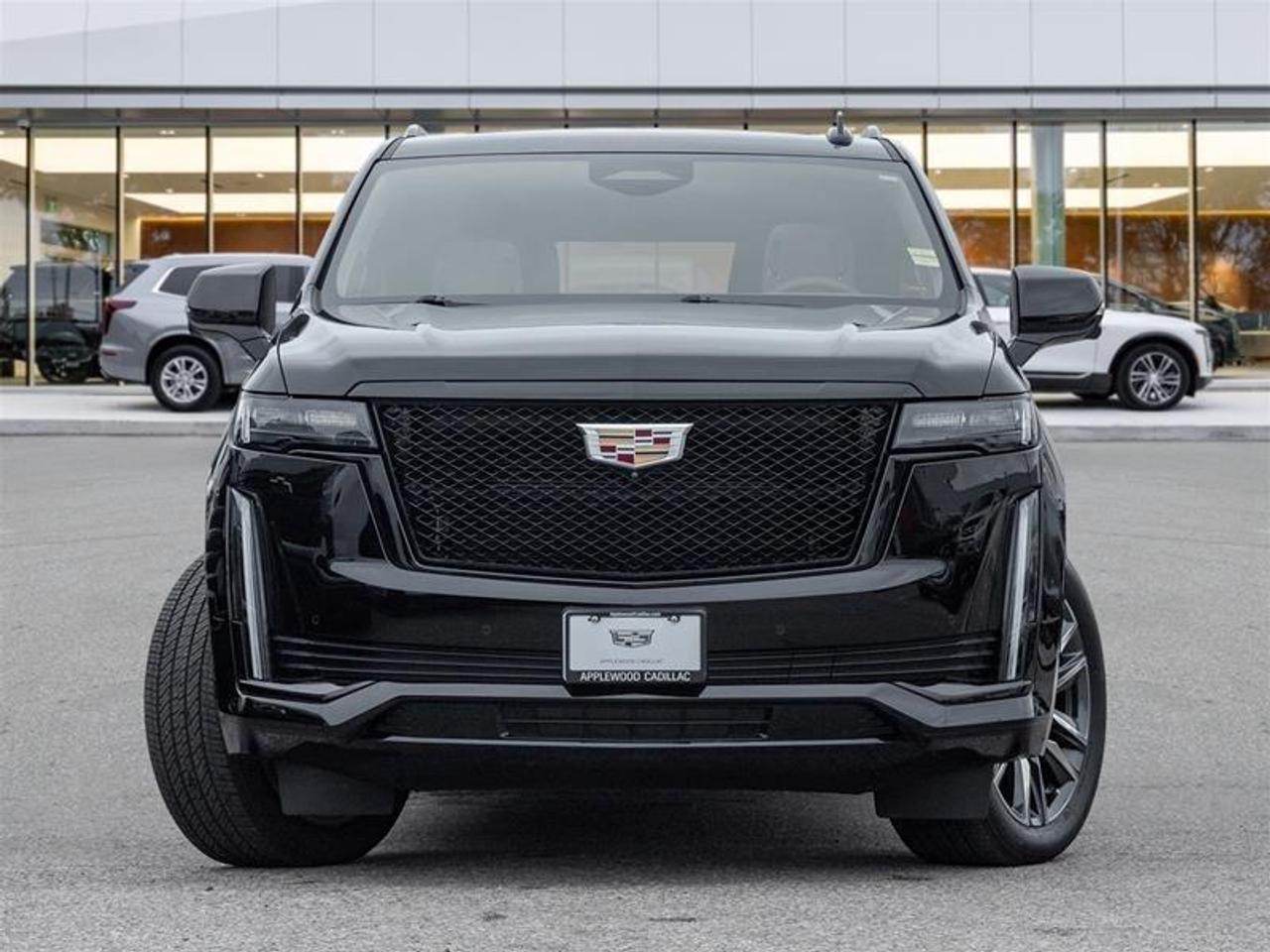 2024 Cadillac Escalade ESV Sport Platinum 4dr 4x4 Photo5