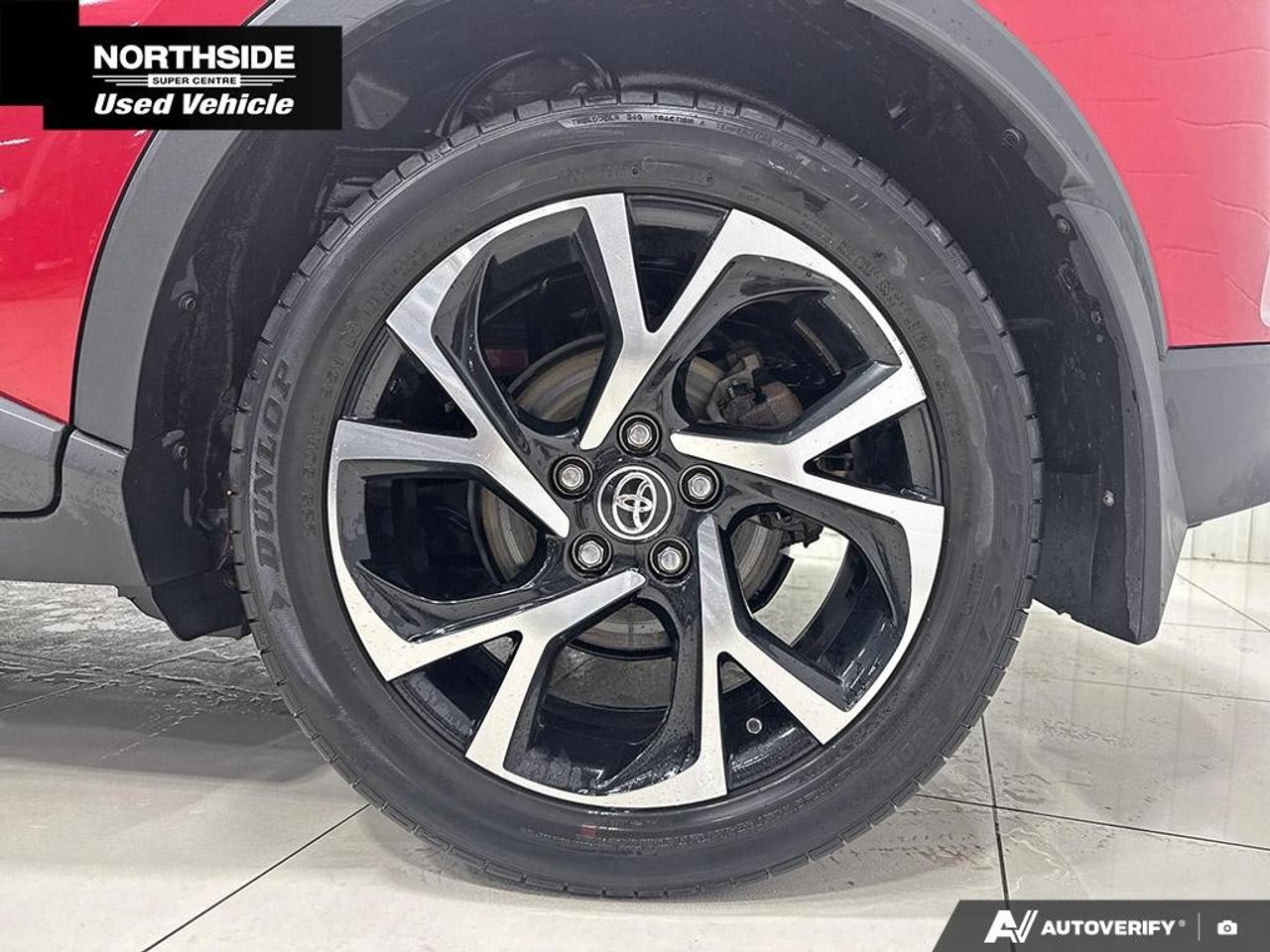 2020 Toyota C-HR XLE Premium FWD Photo