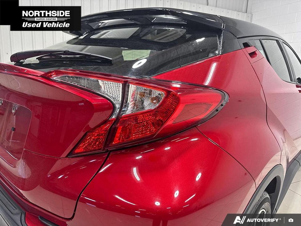 2020 Toyota C-HR XLE Premium FWD Photo