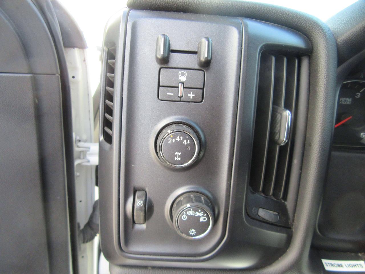 2022 International CV-515 CREW CAB 4X4 DIESEL FLAT DECK & TIE STRAP PACKAGE Photo