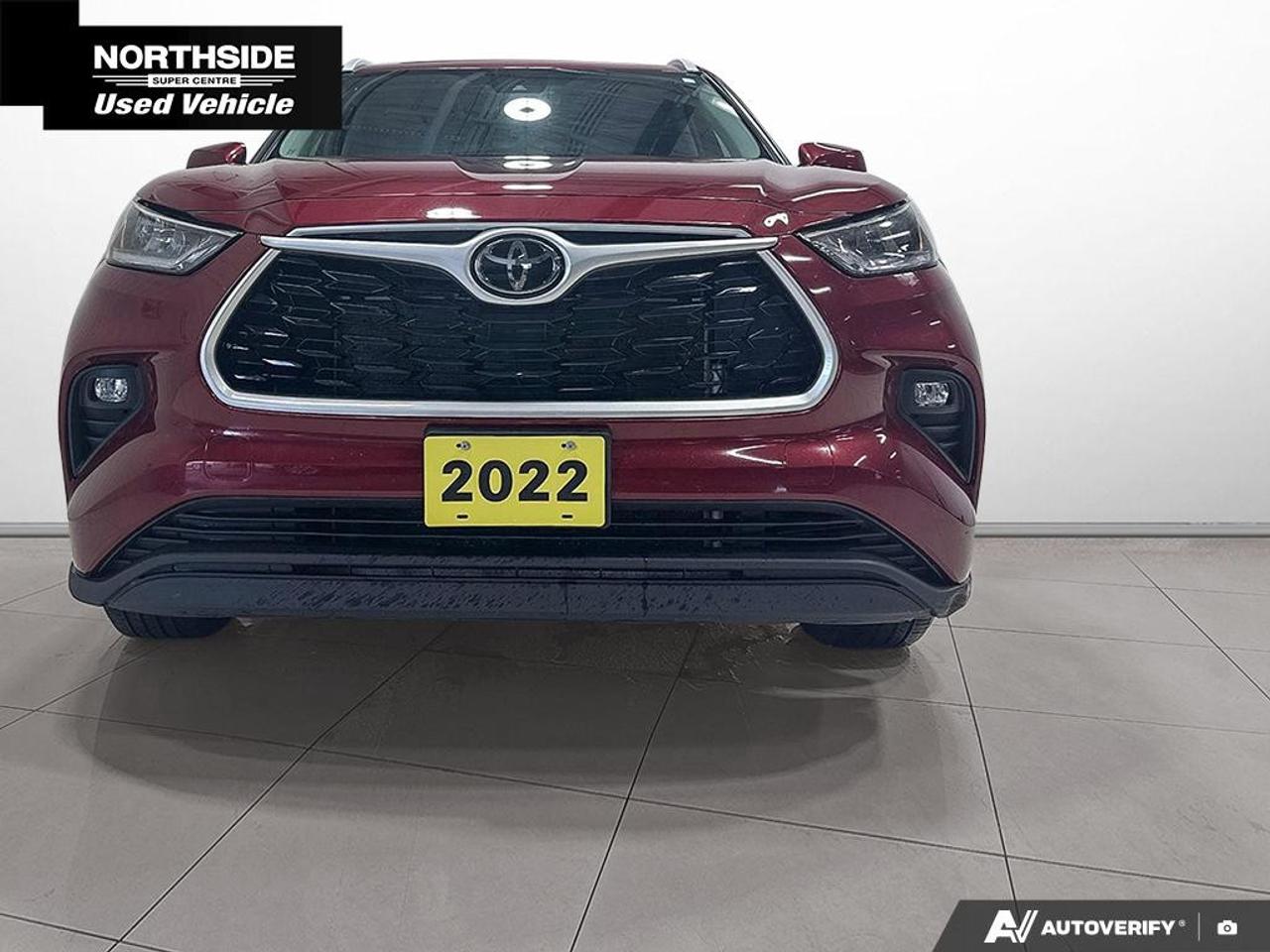 2022 Toyota Highlander XLE AWD Photo