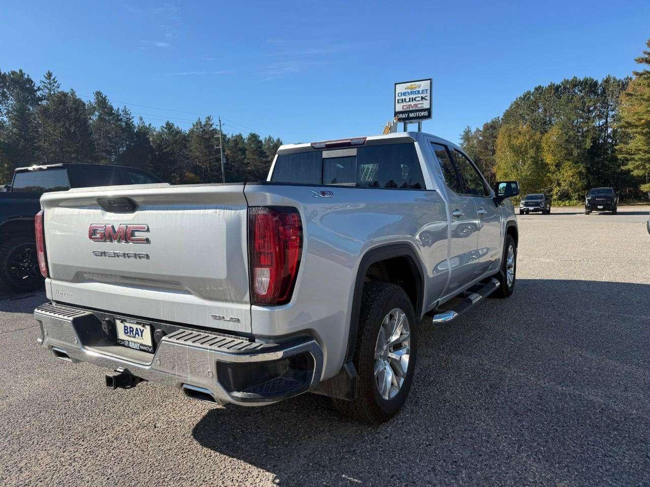 2019 GMC Sierra 1500 BEDLINER. RUNNING BOARDS. ALL WEATHER MATS. X31 OFF ROAD PKG. TRAILERING PKG. KODIAK EDITION. CERTIFIED. Photo