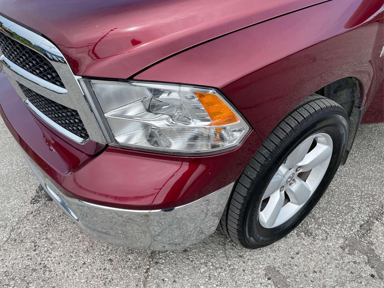 2023 RAM 1500 SLT/HEMI PWR/TOW BOSS/ALLOYS/WE FINANCE ALL CREDIT Photo